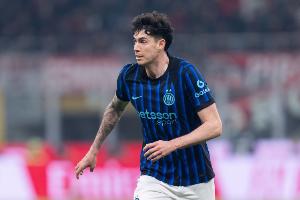 莫雷托：国米和巴萨确实有谈巴斯托尼，但后者目前专注于球队