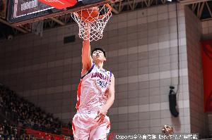 徐昕收到NBA试训邀约？媒体人：广州队也希望运作他去美国试一试