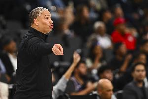 末节被翻13分！泰伦·卢：气死我了 比赛本来掌握在我们手中的