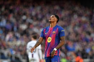 阿斯：莱万和拉什福德在欧冠表现低迷，两人的未来变得扑朔迷离