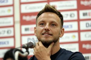 拉基蒂奇：管理亚马尔不容易，他需要普约尔、我或哈维这样的队长