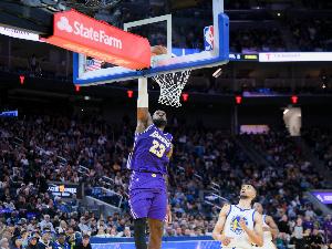 41岁105天！詹姆斯刷新了由自己保持的最老周最佳球员纪录！