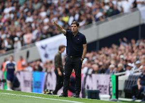 记者：伊劳拉已向球员证实自己将离开，伯恩茅斯预计周二晚些官宣