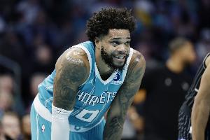 正负值-29最低！布里奇斯12中5拿到15分2板1助