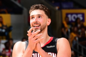 火箭媒体人：真正问题是摆烂3年没选到基石 KD等老将本该只是拼图