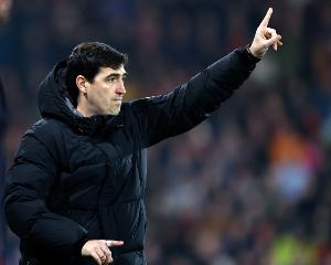 电讯报：伊劳拉要吸取弗兰克等人教训，类似瓜迪奥拉的成功是个例