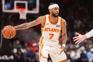 精准一刀！亚历山大-沃克关键切帽布伦森 全场拿9分5板6助3帽