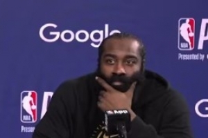 【完整版】哈登：米切尔进压哨球靠运气 沟通是加速磨合的关键