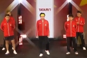 中韩大战！王楚钦压轴+站C位率国乒男团出场，BGM《龙的传人》