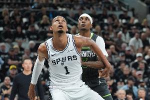 华子&道苏姆出战成疑！ESPN预测G3胜率：马刺62.8% 森林狼37.2%
