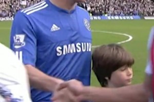 重温“友妻门”名场面：布里奇特意绕过昔日蓝桥挚友特里