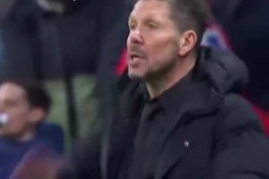 一声令下！名场面：小西蒙尼在场上是怎么为老爹拼命的？