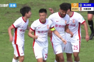 宝刀不老！中甲长春亚泰老将谭龙门前包抄完成连场破门