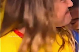 终生难忘！斯卡洛尼回忆05年欧冠决赛半场为克雷斯波开香槟~