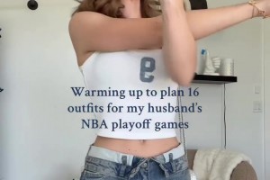 羡慕秃曼巴的每一天！卡鲁索娇妻自拍秀穿搭，身材真好啊